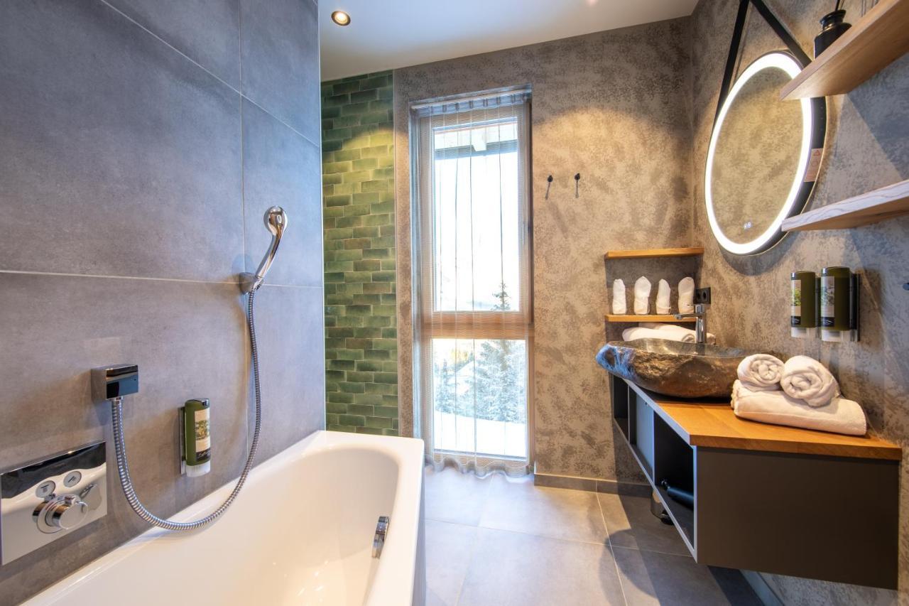 Hoeflehner Premium Eco Lodge Haus im Ennstal Εξωτερικό φωτογραφία